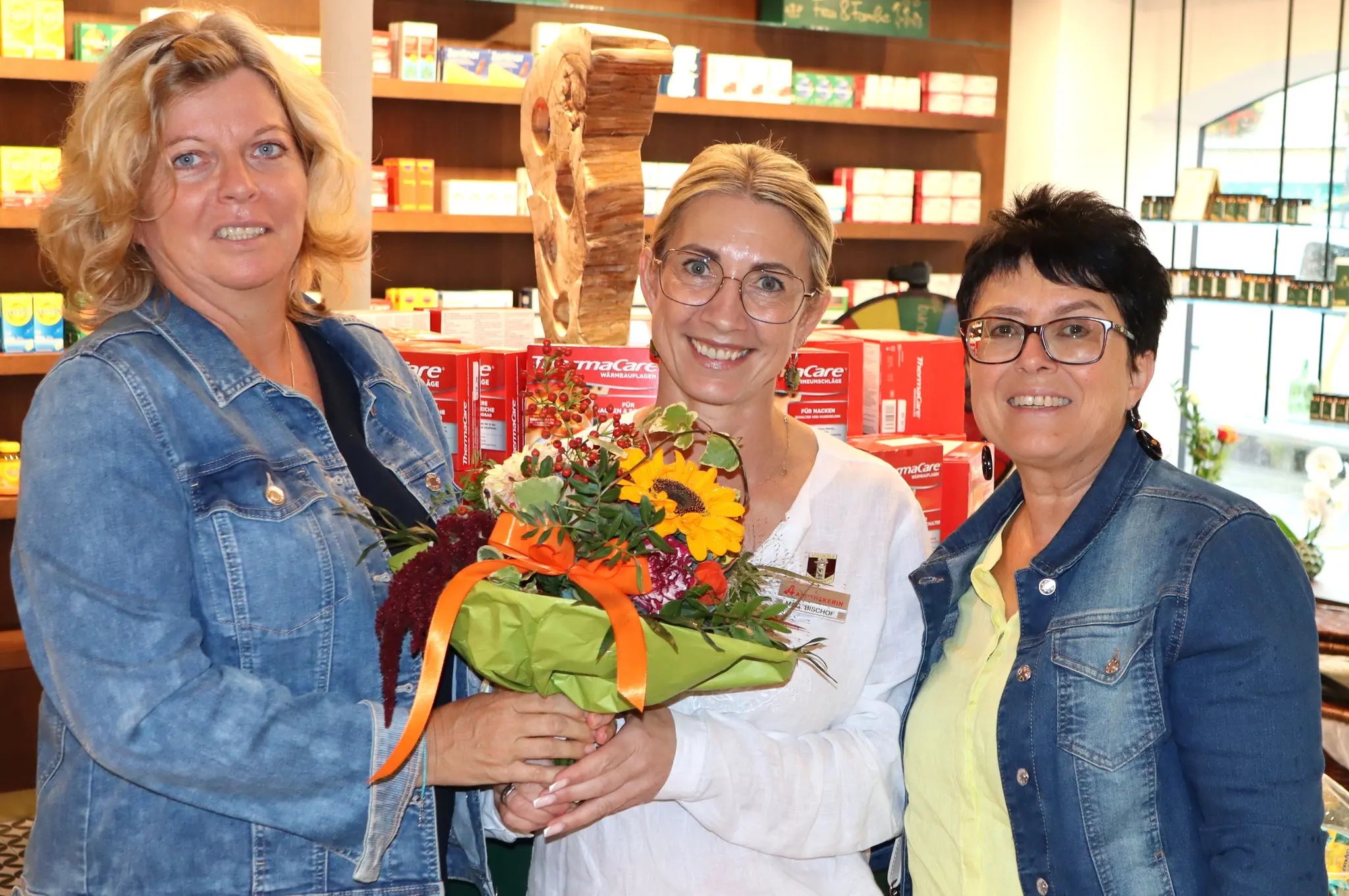 Apotheke-Stainz-belebt-weiterhin-den-Hauptplatz