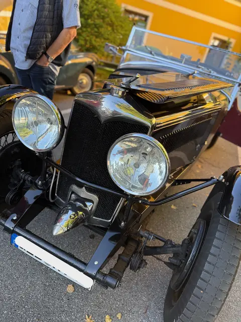 An der Oldtimertour "Wachau &amp; Waldviertel 2025" nahmen 33 Teams und Fahrzeuge von 1928 bis 1988 teil. | Foto: privat