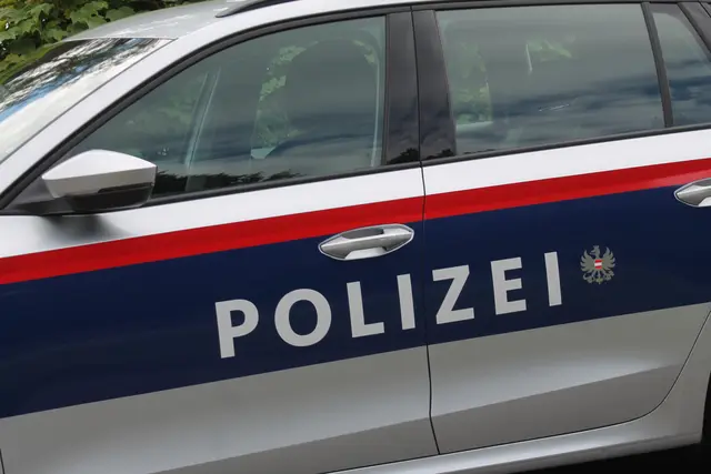 Im Kreuzungsbereich bei Winkl kam es zu einem heftigen Zusammenstoß zweier Fahrzeuge. | Foto: MeinBezirk Perg