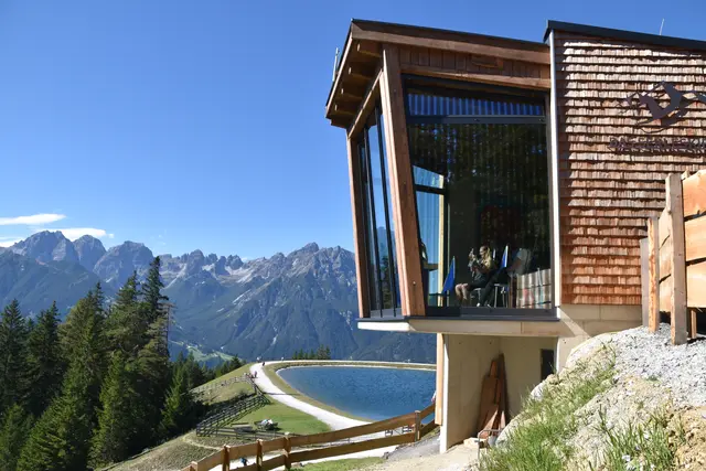 Petrus hat bestes Wetter für die Eröffnung geschickt. | Foto: Kainz