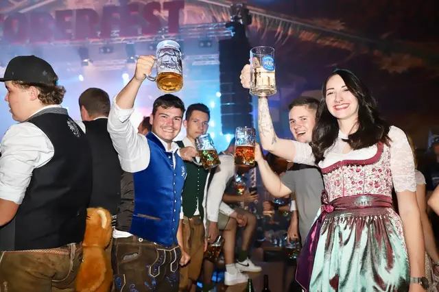 Auch am zweiten Oktoberfest-Samstag herrschte wieder allerbeste Stimmung. | Foto: Alfred Mayer