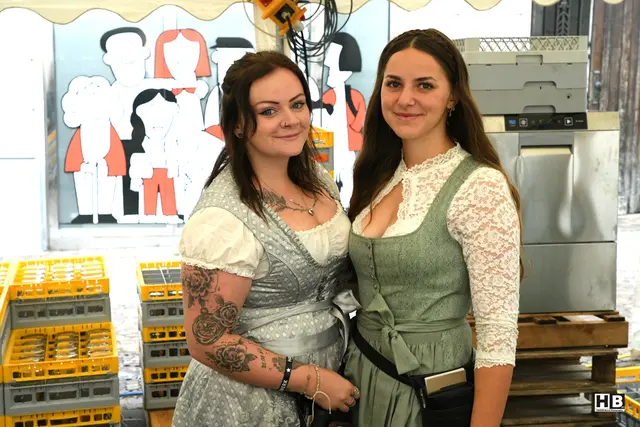 Es herrschte beste Stimmung.  | Foto: Bernd Haider