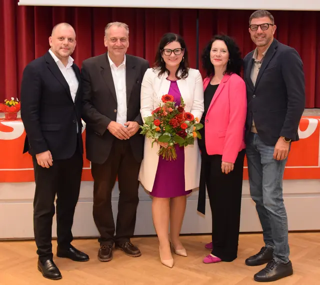 Melanie Erasim wurde bei der SPÖ-Bezirkskonferenz mit 94,74 % der Stimmen als Bezirksvorsitzende bestätigt.
 | Foto: SPÖ