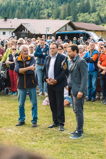 Organisator Peter Knauseder, Bgm. Vinzenz Eller und LA Florian Riedl | Foto: Pernsteiner