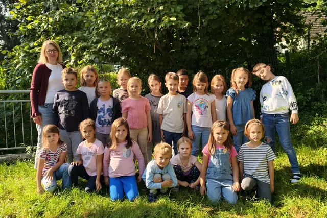 2025 Volksschule Königsbrunn am Wagram, 1. Klasse mit Klassenlehrerin Iris Pasterniak. | Foto: Christian Nowotny