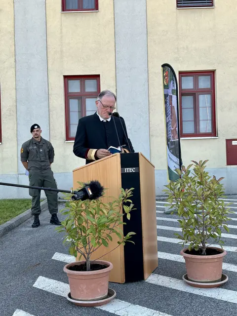 Der evangelische Militärdekan Oberst Wilfried Schey | Foto: MeinBezirk/Birgit Bachhofner