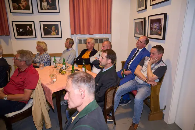 Interessierte Zuhörer bei der Jahreshauptversammlung des Stadtmuseums Bad Hall | Foto: Holnsteiner