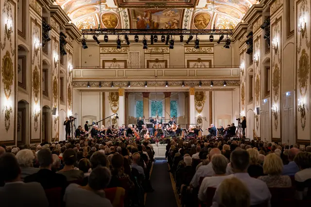Fünf der 13 Konzerte des Herbstgold-Festivals waren heuer ausverkauft: Rekord.  | Foto: Wearegiving