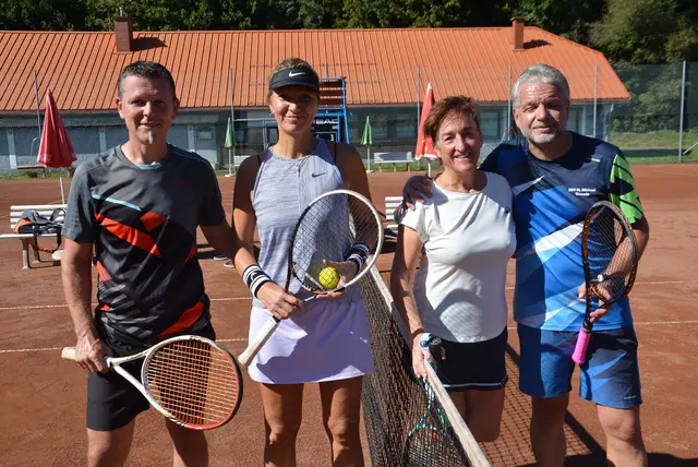  Mixed Bewerb v.li  Peter Rossmann, Silke Angerer, Sieger Gudrun und Robert Schatzl
