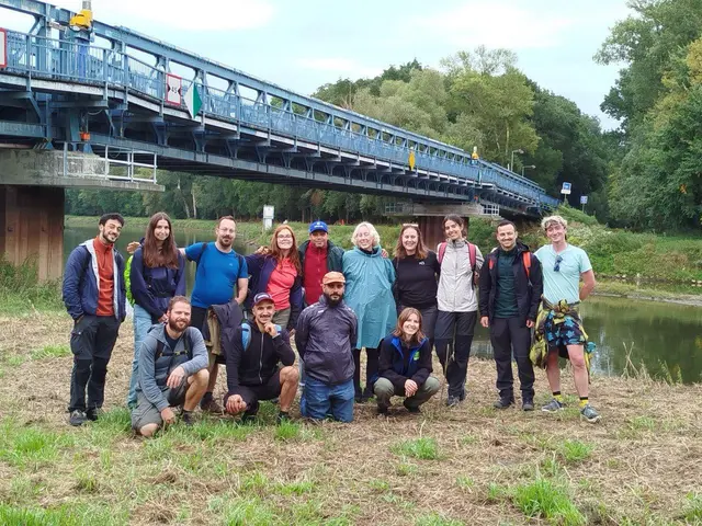 Im Rahmen des zweiwöchigen Greenbelt-Workcamps „Weinviertel“, organisiert vom Naturschutzbund Niederösterreich und dem Service Civil International (SCI) Austria, kamen 14 Jugendliche aus verschiedenen europäischen Ländern zusammen. | Foto: Verein Auring
