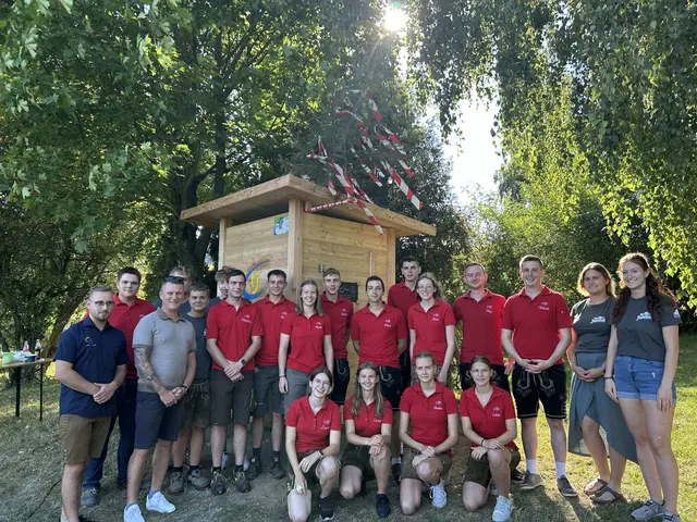 Gruppenfoto der Mitglieder bei der Präsentation | Foto: Volkstanzgruppe Waidhofen/Thaya