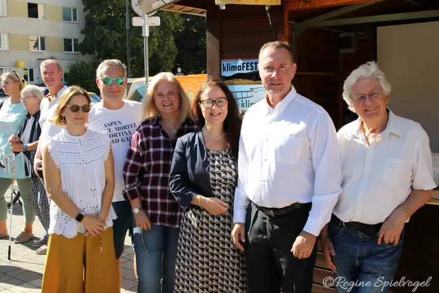 Bürgermeister Josef Rothensteiner mit Vizebürgermeisterin Ingrid Burtscher, Stadtrat Rudolf Mlinar, GR Sabine Puschnig-Berghofer, GR Angela Strombach und Obfrau.StV. Clemens Gruber.