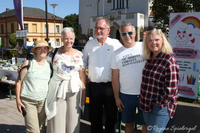 Christine Heuböck, StR Jutta Polzer, GR Kurt Heuböck, Ob.StV. Clemens Gruber und Sabine Puschnig-Berghofer am Klimafest Pressbaum, Tullnerbach und Wolfsgraben.