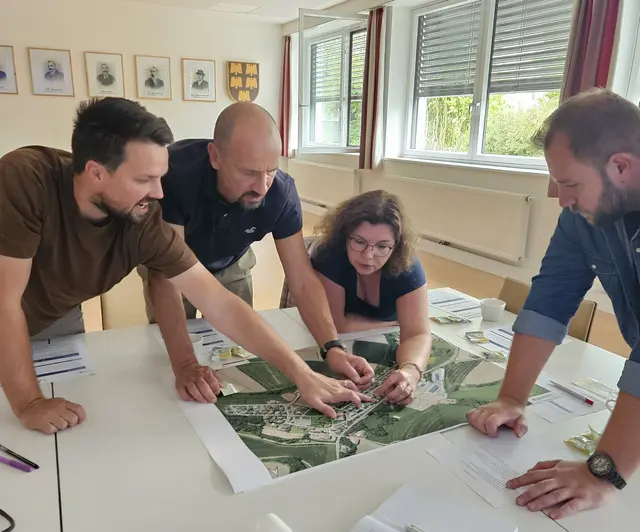  Bürgermeister Michael Strasser, Vizebürgermeister Roland Hadeyer, GRin Manuela König und GR Martin Oberradter (v.li.). | Foto: Gde. Haidershofen