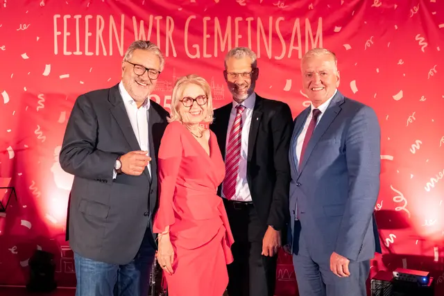 Der Samariterbund Wien hat im Rathaus sein 25-jähriges Bestehen gefeiert. | Foto: Samariterbund