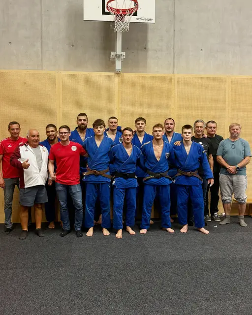 Erfolgreich gegen das Wiener Askö Team (WAT) Stadlau zeigt sich das LZ Multikraft-Team aus Wels bereit für das Finaltunier in Gmunden. | Foto: LZ Multikraft