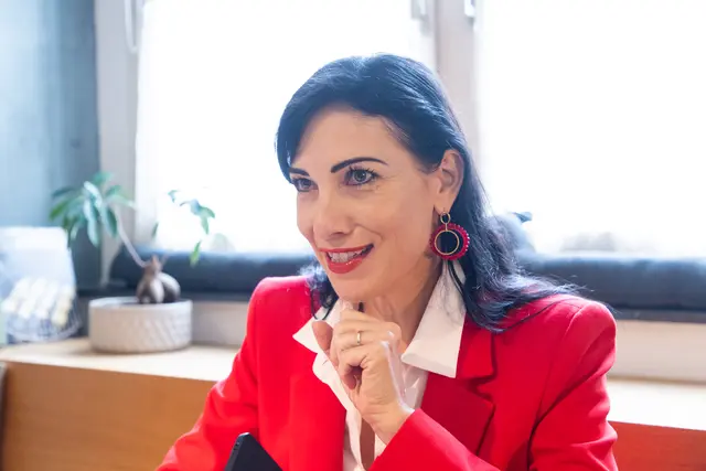 "Mir war immer wichtig, dass auf der einen Seite meine inzwischen erwachsenen Kinder an erster Stelle stehen, auf der anderen Seite aber auch Karriere zu machen", so die leidenschaftliche Mutter und Karrierefrau  | Foto: Konstantinov