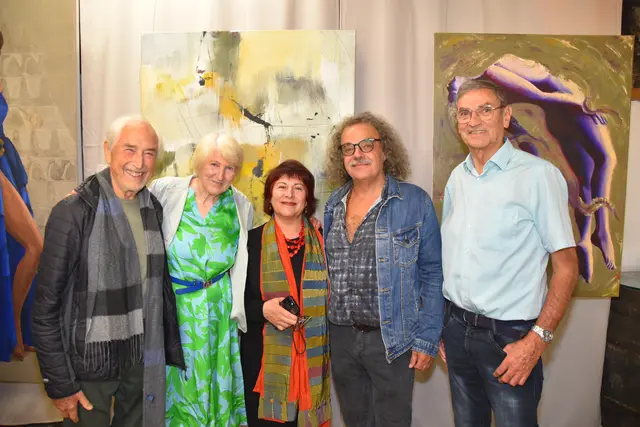 Gerda (2.v.l.) und Georg Hörtnagl (r.) mit Helmut Hable, Tania Raschied und Gotthard Obholzer | Foto: Kainz