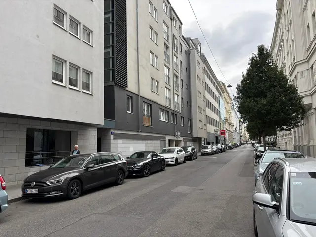 Derzeit ist die Seidengasse noch ziemlich grau - das soll sich jedoch bald ändern. | Foto: Pia Rotter/MeinBezirk