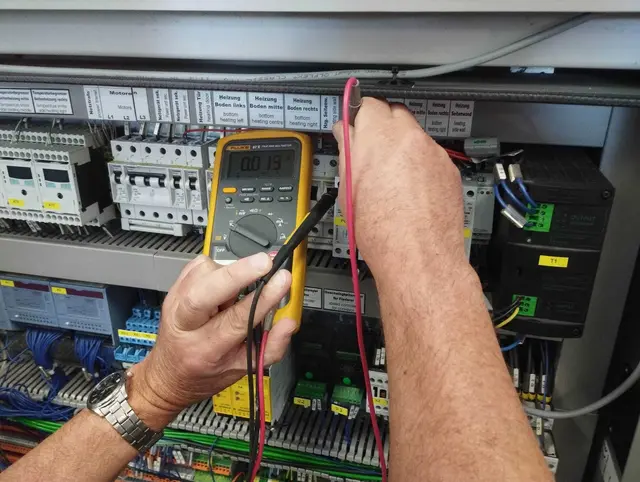 Der vielseitige Lehrberuf zum Elektrotechniker ist aktuell sehr beliebt bei jungen Leuten. | Foto: Löschnig (Symbolbild)