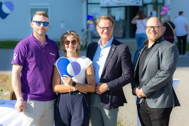 Freude bei Werksleiter Harald Krobath, Domiziana Salvemini, Bgm. Marcus Martschitsch und Prolactal-CEO Eduard Croitoru. | Foto: Zauberbilder/Schlögl