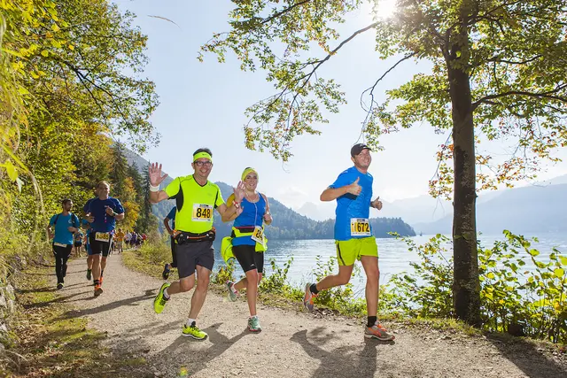 Vorfreude auf den Wolfgangseelauf: Malerische Passage in Fürberg.  | Foto: WTG