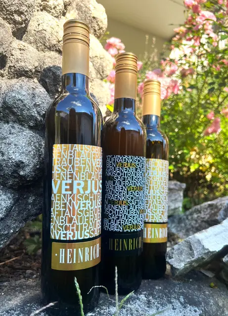 Die neue Kreation des Weinguts Silvia Heinrich. Der Verjus Sour und Verjus Rosé. | Foto: Silvia Heinrich