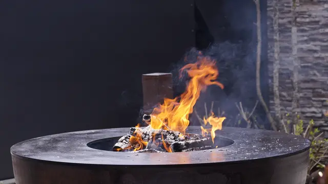 Feuerschalen laden zum geselligen Beisammensein ein. | Foto: Marchgraber