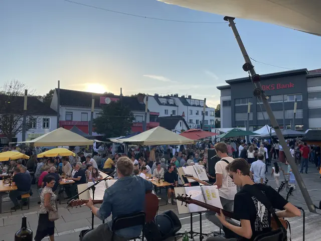Musikalisch begleiteten die Bagpipe Gang und Hannes Top Music das Genussfest und sorgten für beste Unterhaltung bis in die Abendstunden. | Foto: Verein BLOP!