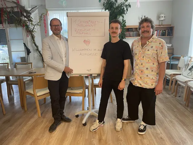 Das erste "Senior*innenparlament" fand im "Pensionist*innenklub" in der Alliogasse statt. | Foto: BV 15