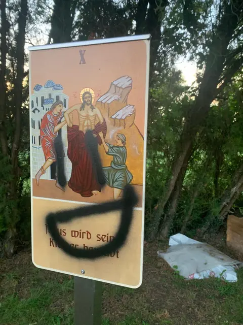 An einigen Orten in Wien wurden in den vergangenen zehn Tagen Gebetsstätten geschändet. | Foto: Plattform Christdemokratie