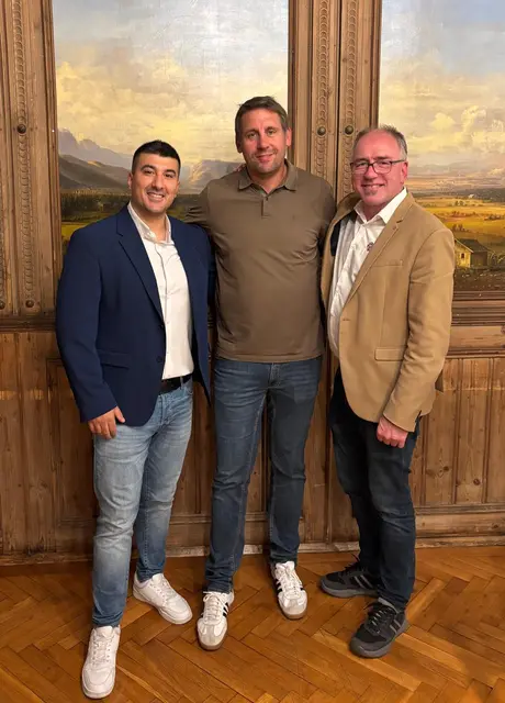 Mitorganisator und Obmann des Boxclub ASKÖ Hallein, Tarik Asil (links), blickt der Premiere mit großer Freude entgegen und ist überzeugt, dass die Veranstaltung auch in Zukunft erfolgreich fortgesetzt wird. | Foto: Tarik Asil