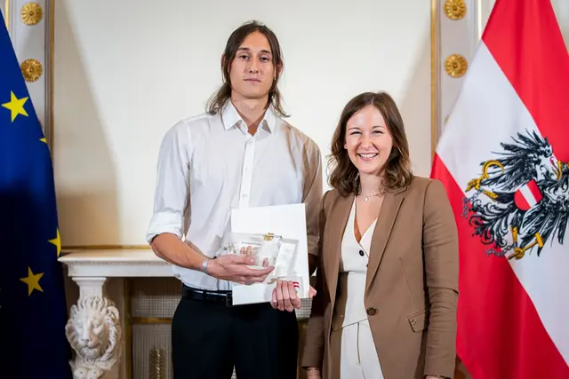 Paul Gigler absolvierte seinen Zivildienst im Altenwohn- und Pflegeheim Haus Marienheim in Spittal. | Foto: BKA/Florian Schrötter