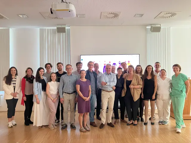 Teilnehmerinnen und Teilnehmer der gemeinsamen grenzüberschreitenden Fortbildung im LK
Melk. | Foto: NÖ Landesgesundheitsagentur, Initiative Healthacross