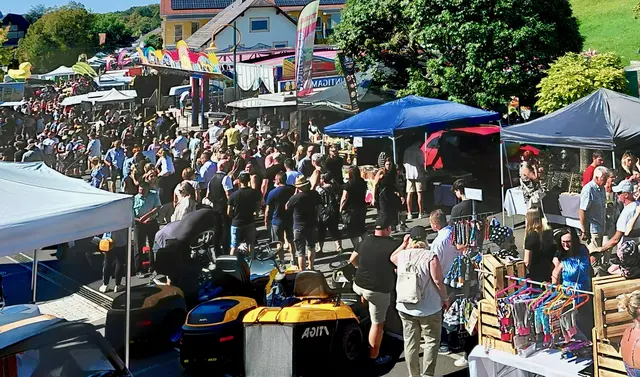 Bei strahlendem Spätsommerwetter wurde der Jagerberger Notburgakirtag auch heuer zu einem richtigen Volksfest.
  | Foto: Gemeinde Jagerberg
