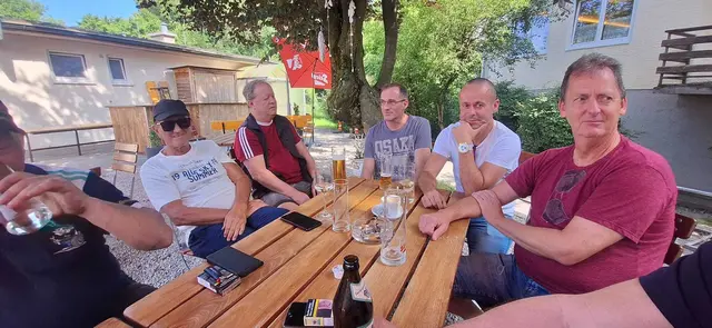 Bei einem Treffen: Promberger Hans (v.l.), Tusler Alfred, Kummerer Walter jun.
Lurger Ingo, Feurstein Wolfgang. | Foto: Wolfgang Feurstein