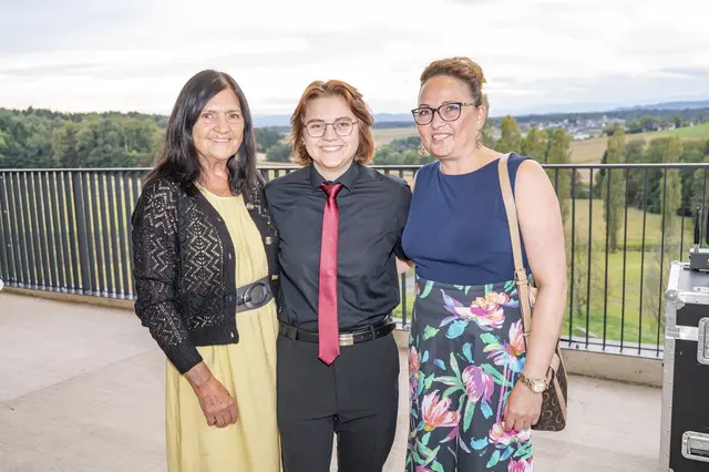 Auch die Familie ist stolz auf den "Star auf Styria" Ines Korb (mitte) | Foto: Foto Fischer