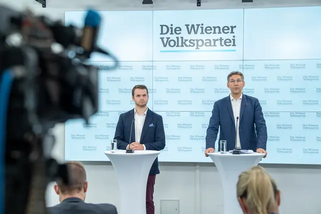 Beim 38. Ordentlichen Landesparteitag der ÖVP Wien sind einige Punkte am Samstag in der Ankerbrotfabrik geplant. U. a. soll Figl (r.) als neuer Landesparteichef bestätigt werden. | Foto: Valentina Marinelic/MeinBezirk