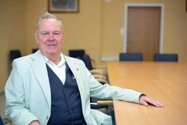 Mönichkirchens ÖVP-Bürgermeister Andreas Graf rechtfertigt sich. | Foto: Santrucek