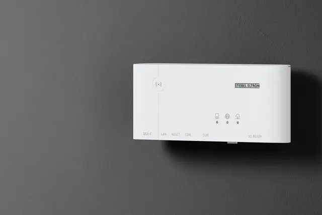 Für die Nutzung von Smart Price ist das Internet Service Gateway Connect von Stiebel Eltron gemacht, das die Wärmepumpe mit dem Heimnetzwerk verbindet. | Foto: Stiebel Eltron