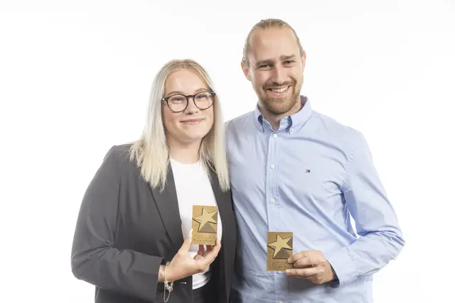 Oliver Überbacher von Sport Überbacher aus Leibnitz ist stolz auf Mihaela Vilus, die die Lehre im Einzelhandel mit Schwerpunkt Allgemeiner Einzelhandel mit Auszeichnung absolviert hat, ein echter „Star of Styria“! | Foto: Foto Fischer
