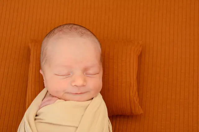 Name: Oliver
Geburtsdatum: 15.09.2025
Gewicht: 3.030 g
Größe: 49 cm
Eltern: Birgit Zechner und Markus Jani aus Thörl | Foto: Babysmile