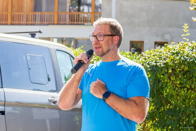 Bgm. Martin Plank begrüßte die Teilnehmerinnen und Teilnehmer. | Foto: WSV Thaur/M.schiffthaler