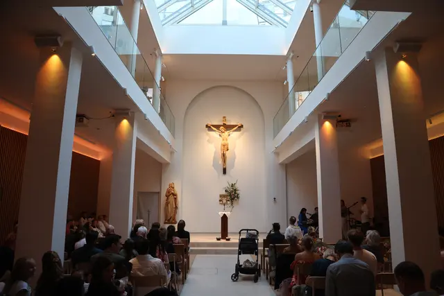 Das neu eröffnete Zentrum Johannes Paul II. an der Praterstraße. | Foto: Franz Schoeffmann