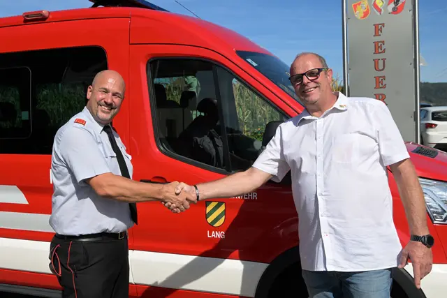 Die Kommandanten der Feuerwehren Launsdorf und Lang, Christof Schöngrundner und Gottfried Rosenzopf | Foto: Josef Bodner