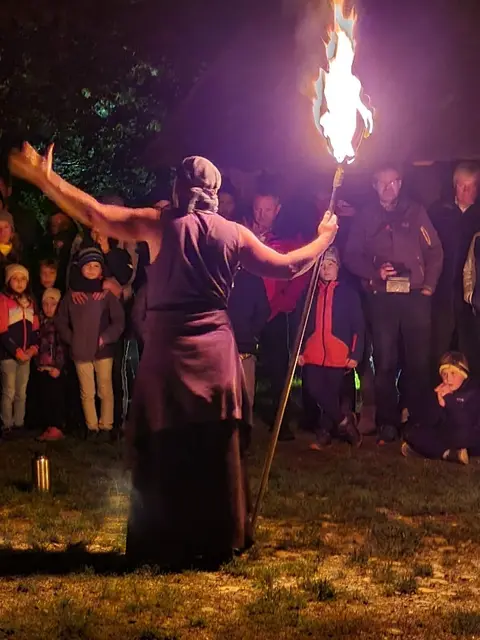 Die spektakuläre Feuershow rundet das Programm ab. | Foto: Keltendorf Mitterkirchen