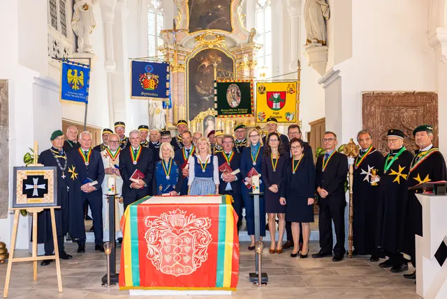 Die Weinritter in der Stadtpfarrkirche in Wolfsberg.