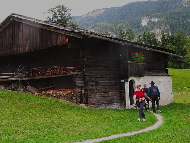 Seniorenbund Anif - Ausflug nach Kramsach /Tirol
Im Bauernhäuser-Freilichtmuseum !