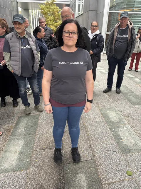 Obfrau des Vereins "LK Gmünd bleibt" war ebenfalls vor Ort. | Foto: Tanja Handlfinger