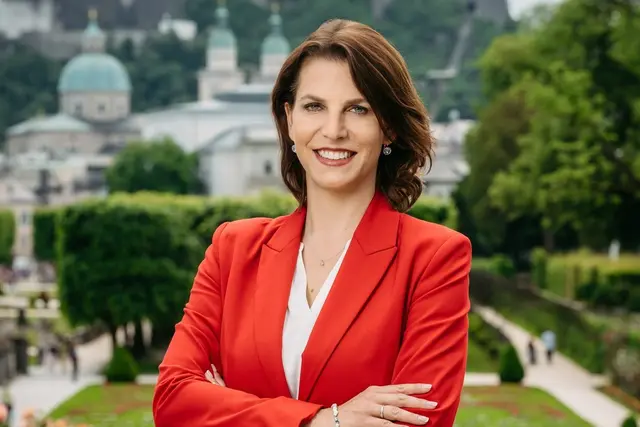 „Die Statistik liefert fundierte Grundlagen nicht nur für Politik und Verwaltung, sondern ebenso für alle Salzburgerinnen und Salzburger, die mehr über ihr Bundesland erfahren wollen“, betont Landeshauptfrau Karoline Edtstadler. | Foto: Land Salzburg